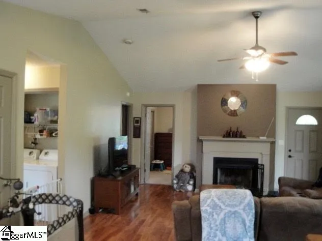 Property image 5 at 303 Laurel Tree Lane, Simpsonville, SC 29681