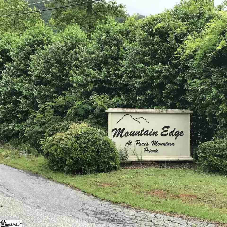 Property image 3 at 2 Lindasue Lane, Greenville, SC 29609