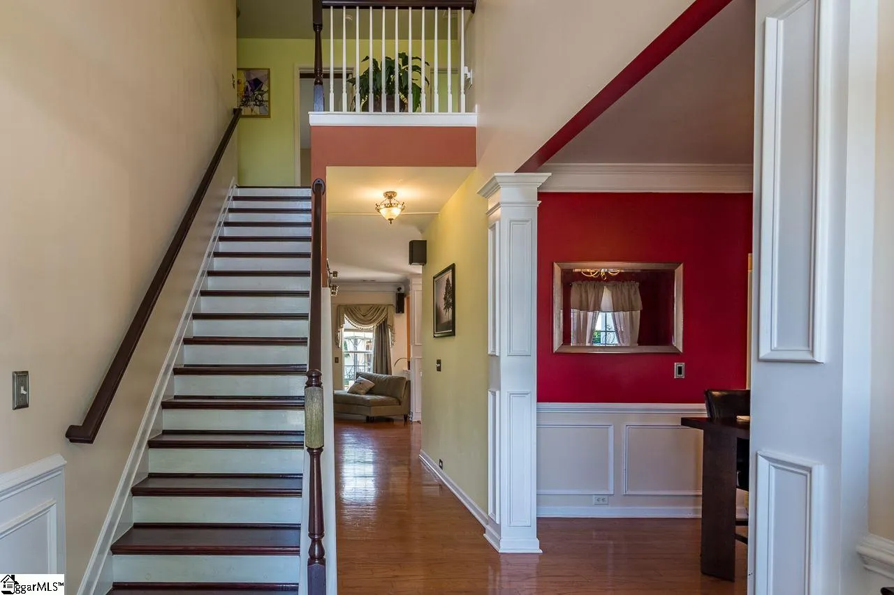 Property image 3 at 1 Nut Leaf Lane, Greenville, SC 29605-6445
