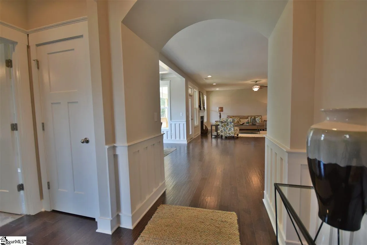 Property image 3 at 10 Rosecrest Lane, Simpsonville, SC 29680