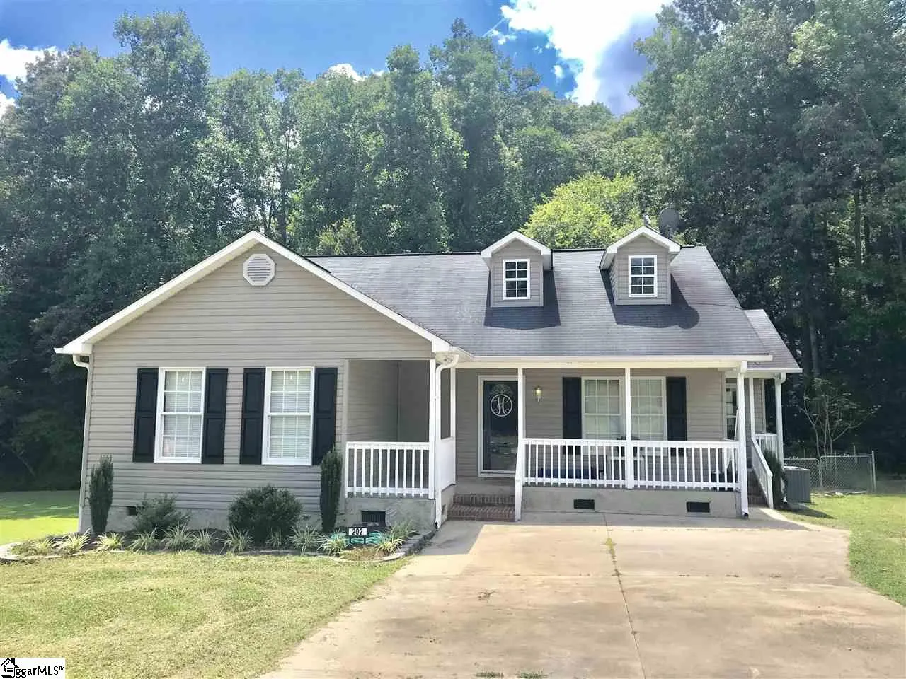 Property image 1 at 202 Old Timber Road, Woodruff, SC 29388