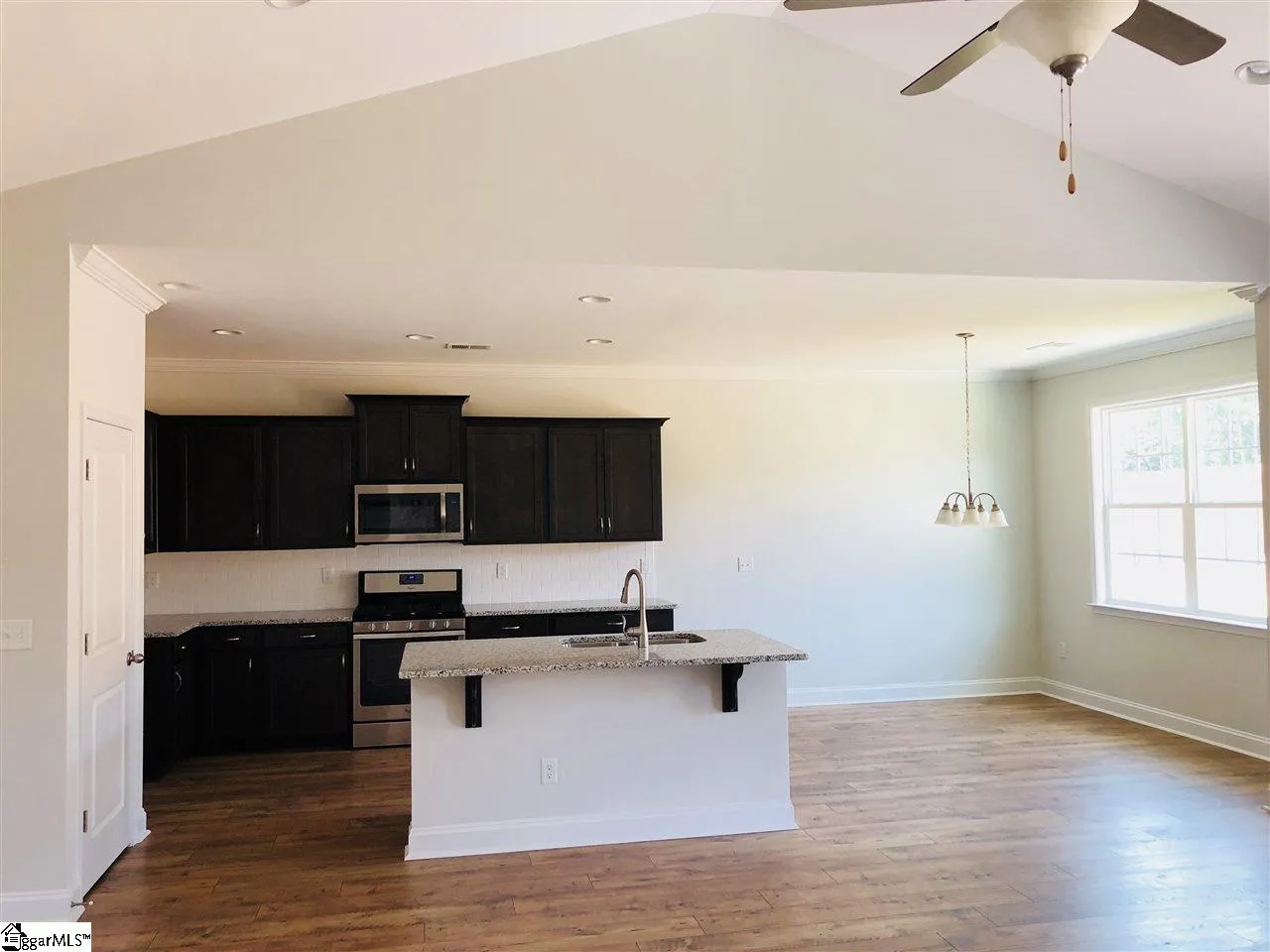 Property image 3 at 102 Arbor Woods Lane, Piedmont, SC 29673