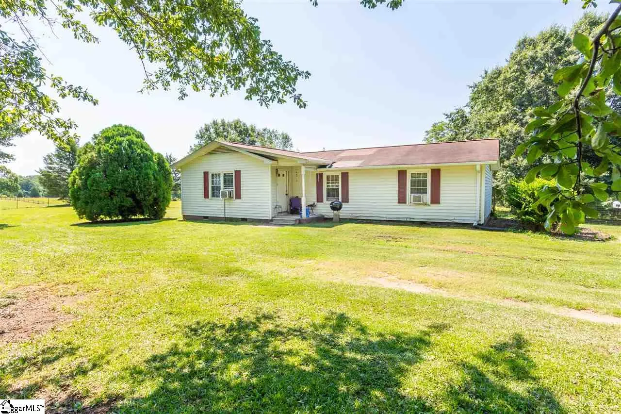 Property image 1 at 210 Looper Road, Pelzer, SC 29669