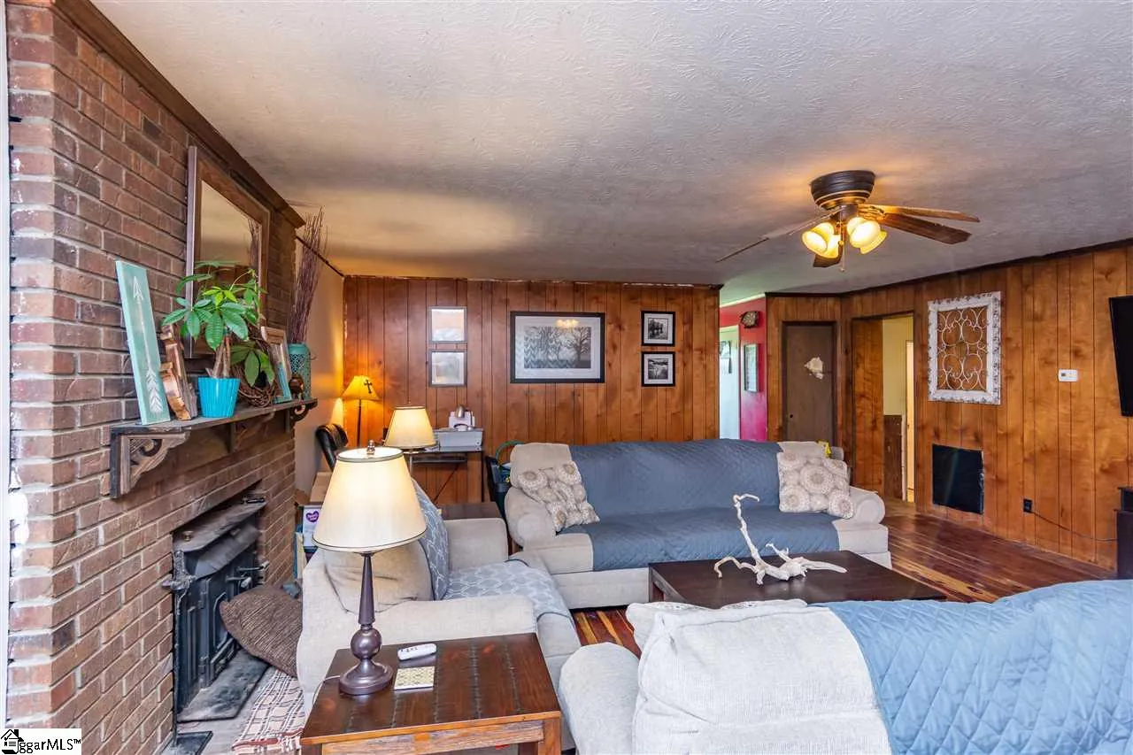 Property image 3 at 210 Looper Road, Pelzer, SC 29669
