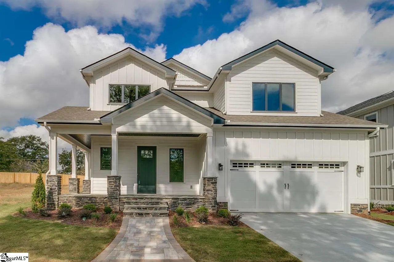 Property image 1 at 9 Azalea Spring Court, Greenville, SC 29615
