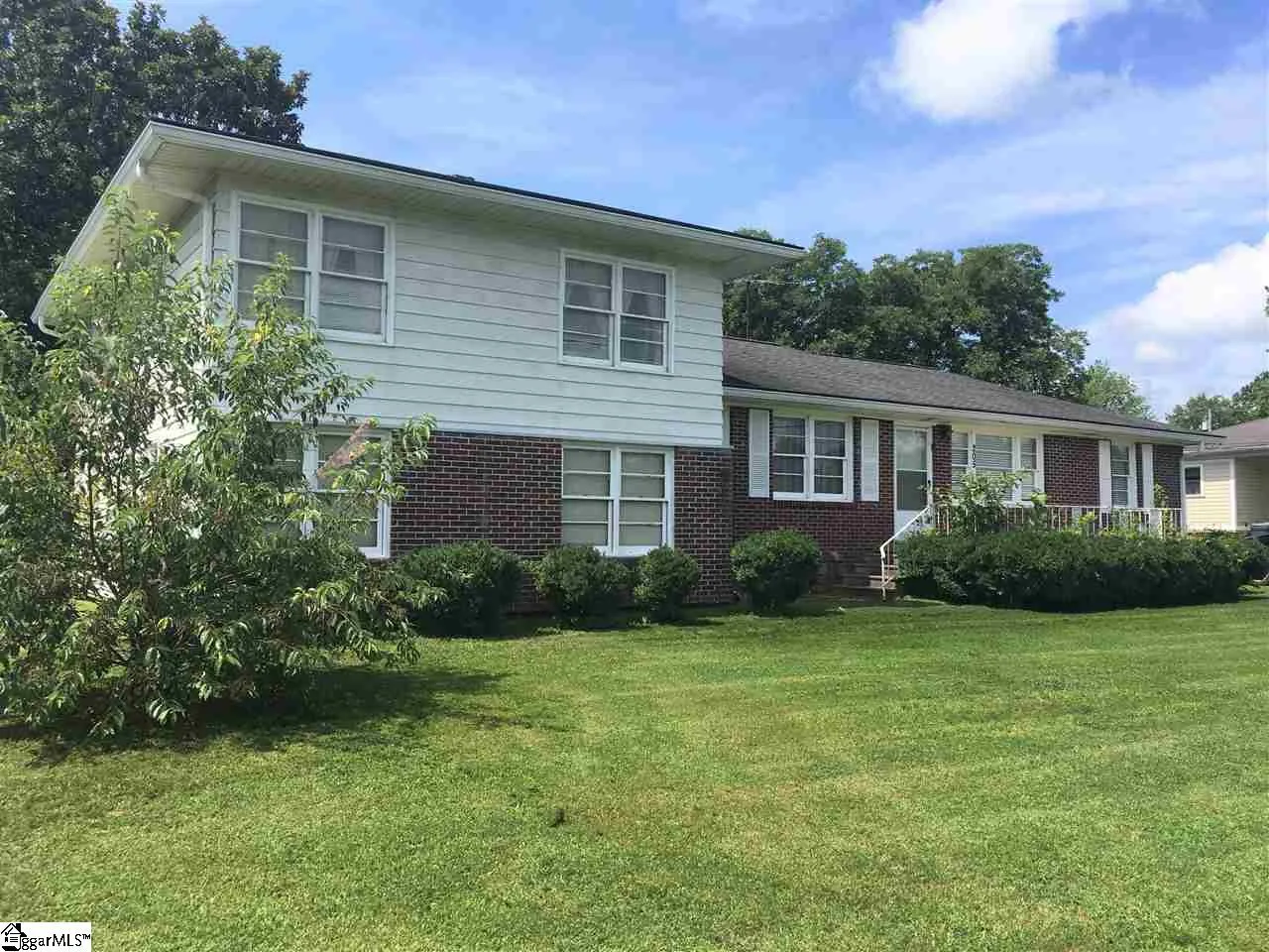 Property image 2 at 205 Mary Ann Street, Easley, SC 29640