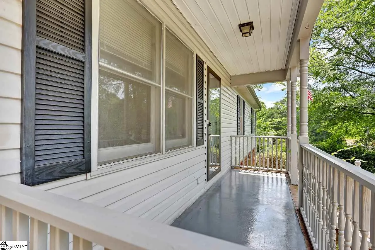 Property image 4 at 13 Cochran Drive, Greenville, SC 29611
