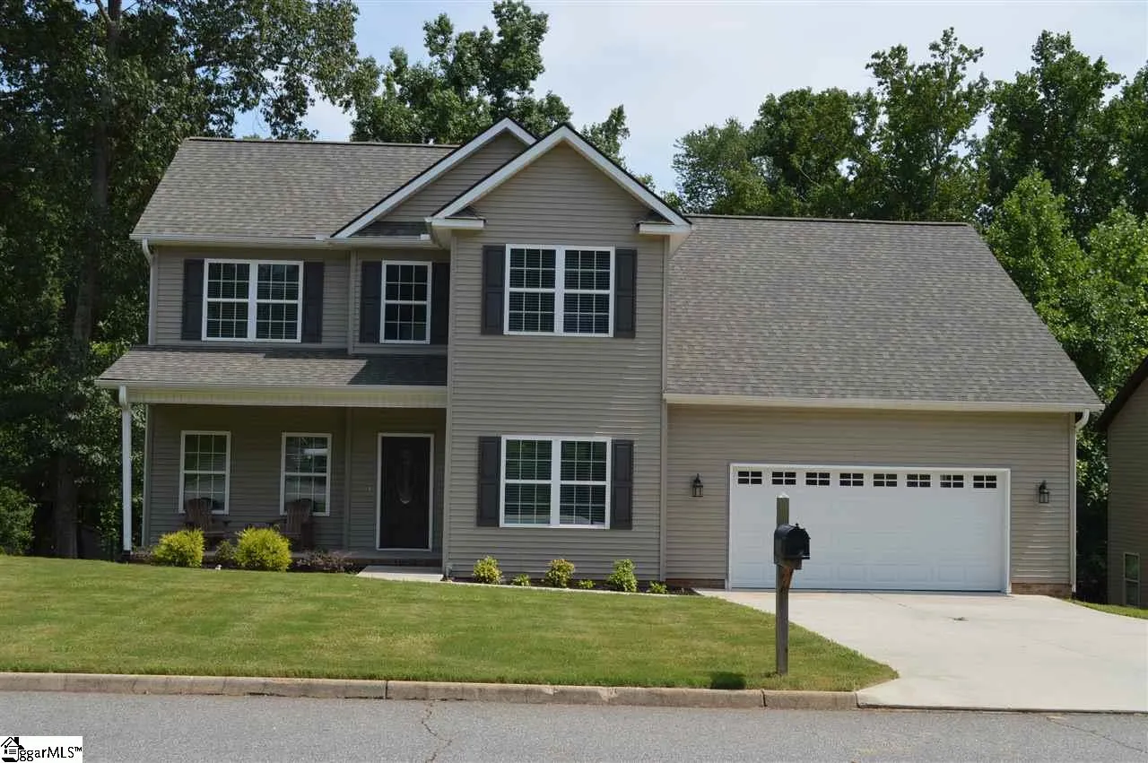 Property image 3 at 160 Fox Run Circle, Greer, SC 29651