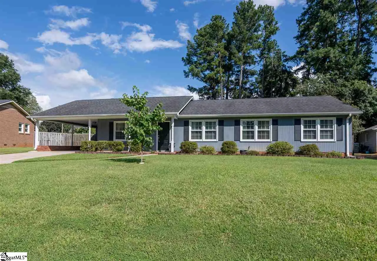 Property image 1 at 214 Heather Drive, Spartanburg, SC 29301