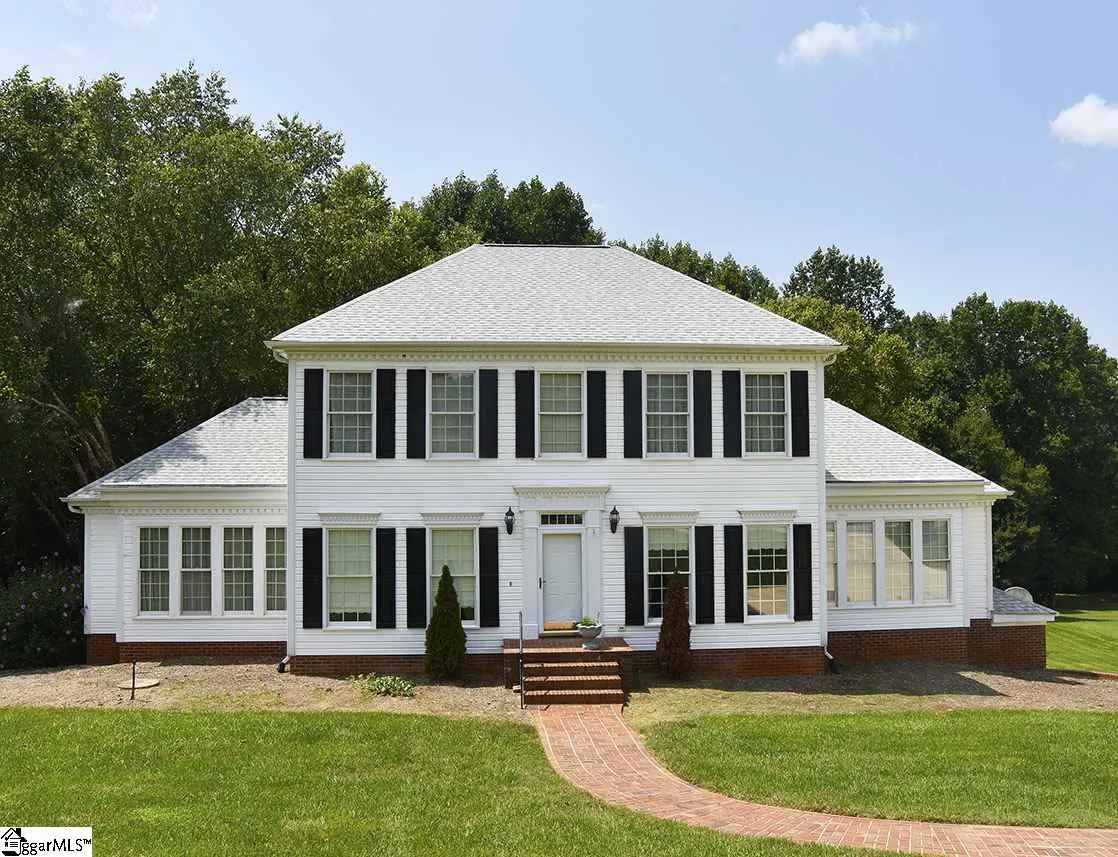 126 Rubiwood Circle