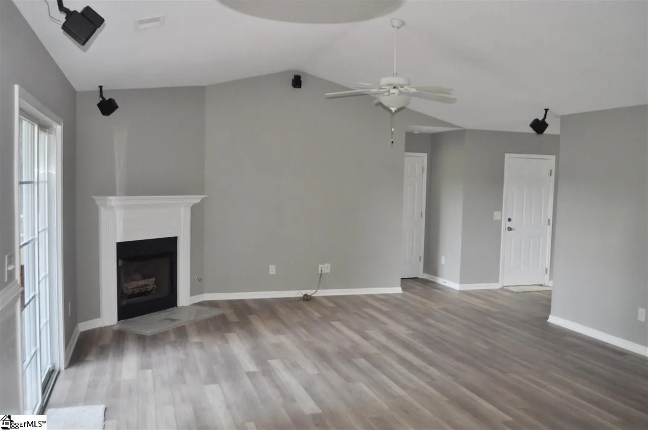 Property image 3 at 108 Spindleback Way, Greer, SC 29651
