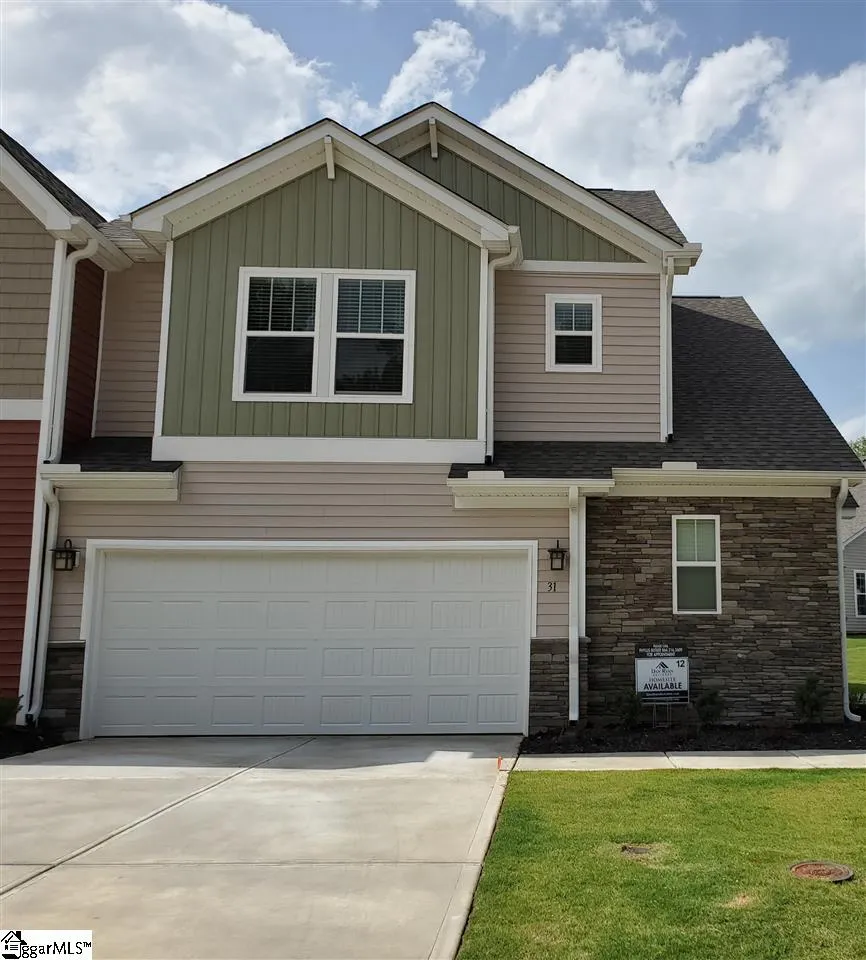 Property image 1 at 31 Creekhaven Lane, Taylors, SC 29687