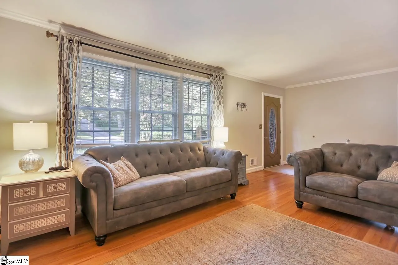 Property image 3 at 14 Sedgefield Drive, Greenville, SC 29615