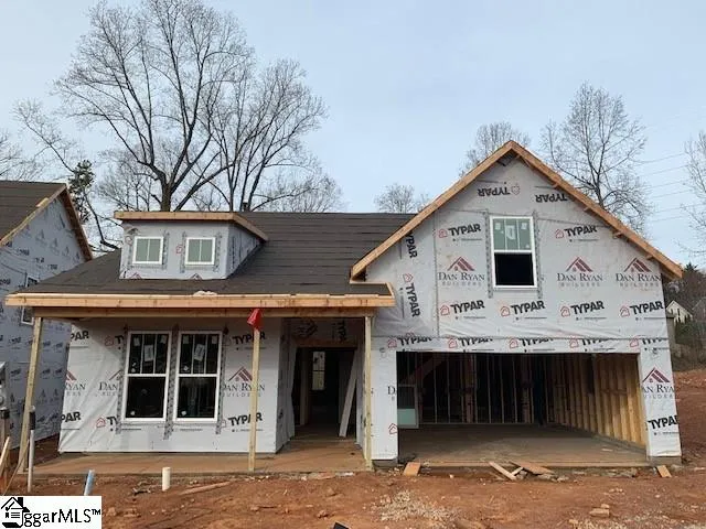 Property image 1 at 121 Quail Creek Drive, Greer, SC 29651