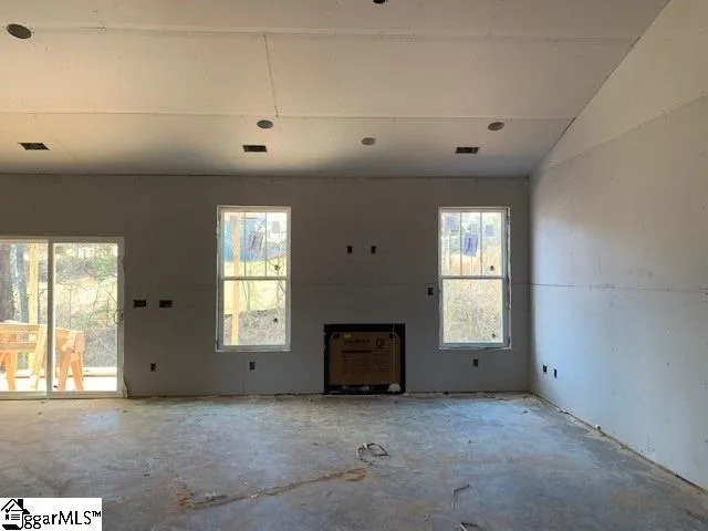 Property image 4 at 121 Quail Creek Drive, Greer, SC 29651