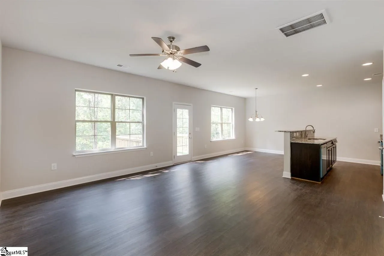 Property image 3 at 39 Cedar Brook Court, Greenville, SC 29611