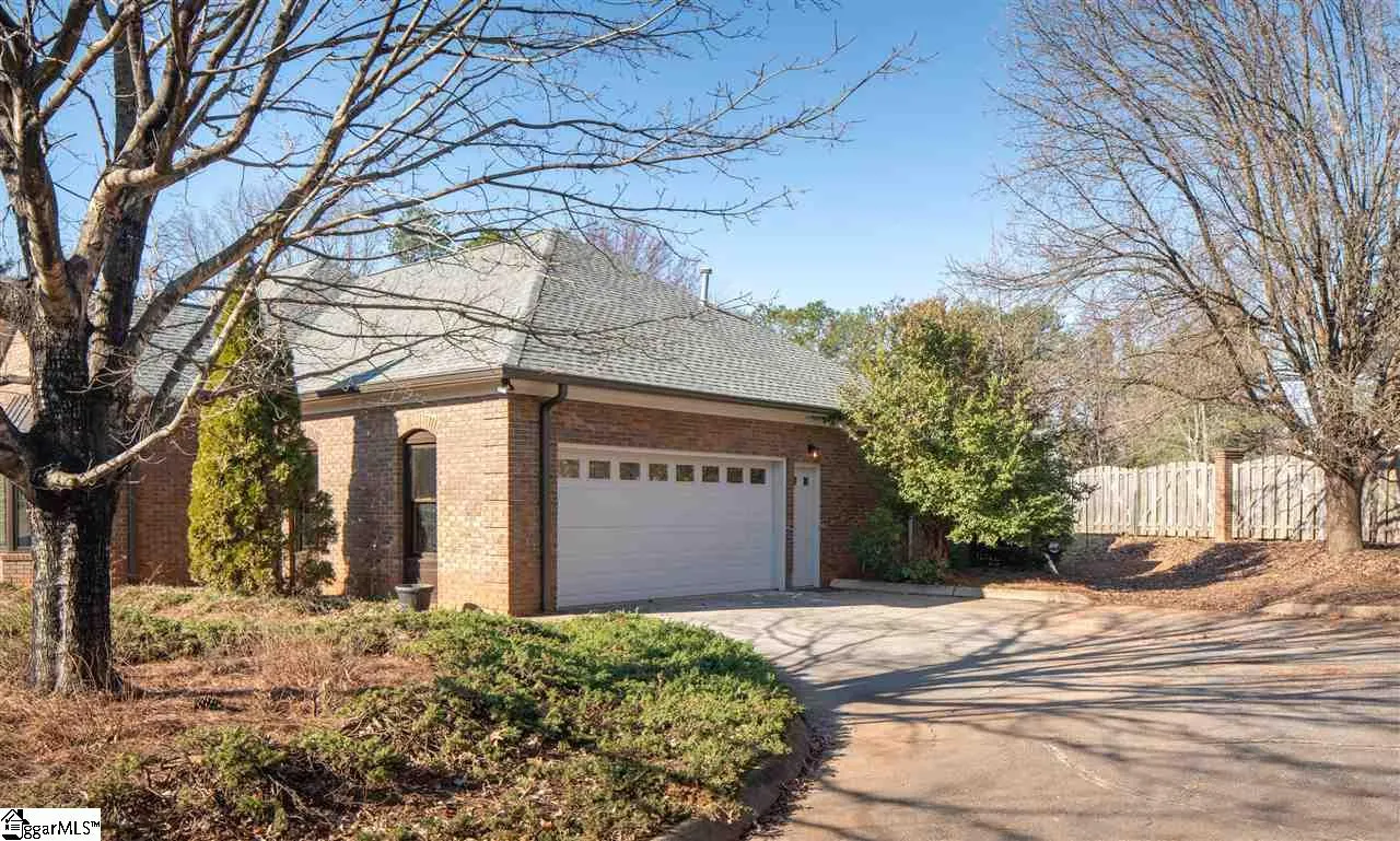 Property image 2 at 207 Westchester Road, Greenville, SC 29615