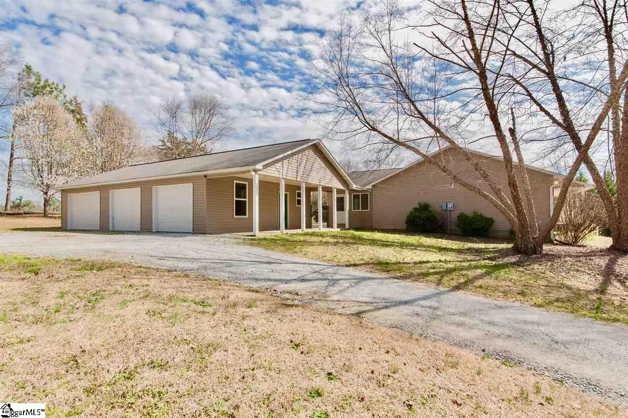Property image 3 at 130 Maple Meadows Lane, Fountain Inn, SC 29644