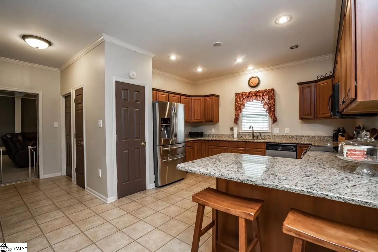 Property image 2 at 101 James Creek Point, Easley, SC 29640