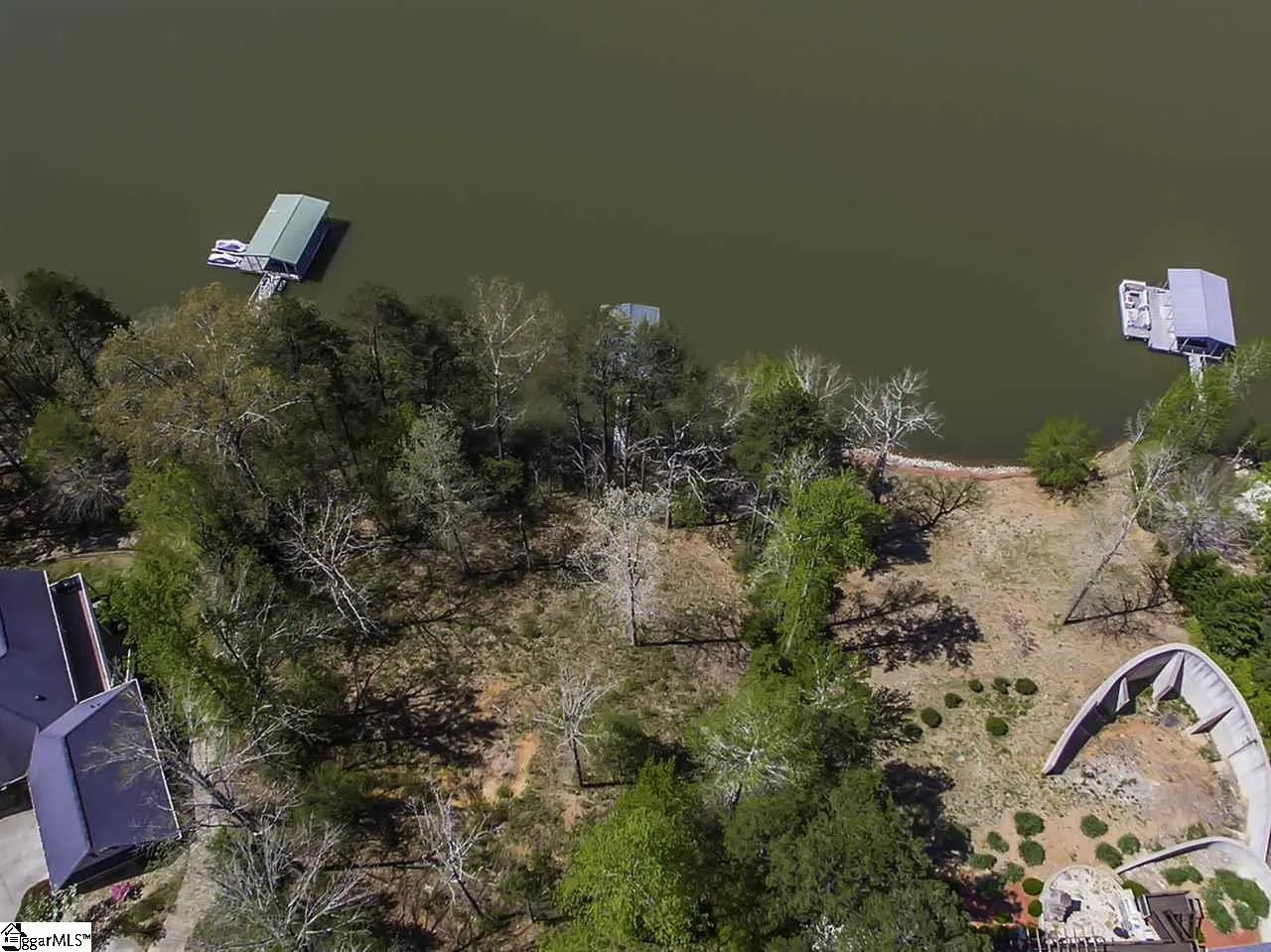 Property image 4 at 135 W Waters Edge Drive, West Union, SC 29696