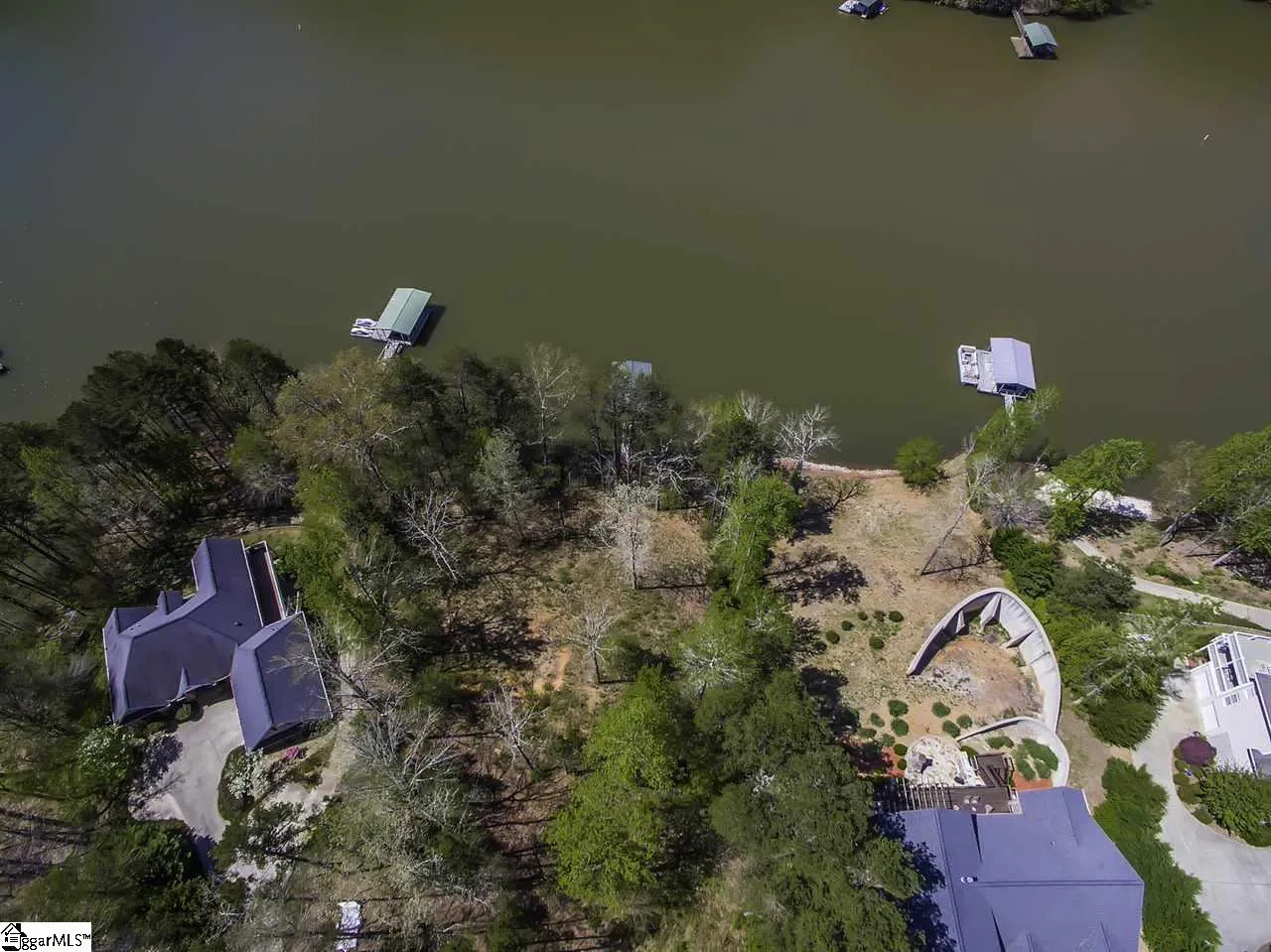 Property image 5 at 135 W Waters Edge Drive, West Union, SC 29696