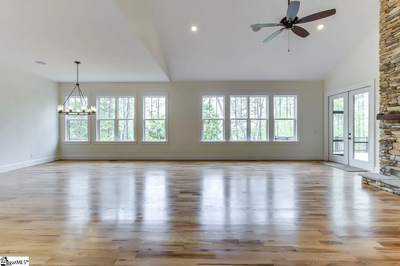 Property image 5 at 207 Mountain Edge Court, Greenville, SC 29609