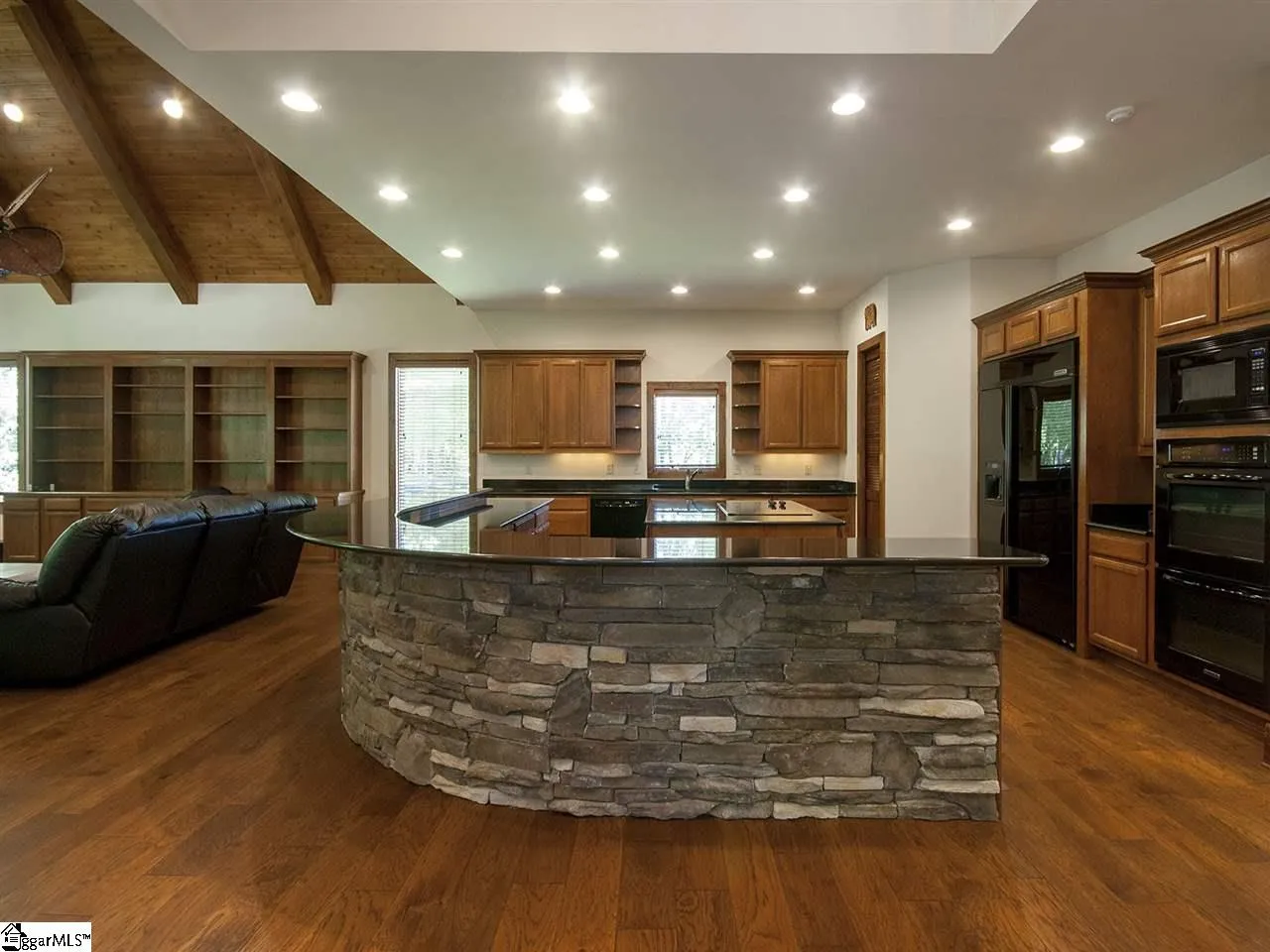 Property image 4 at 305 Stono Court, Piedmont, SC 29673