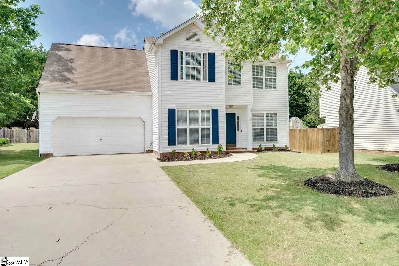 Property image 1 at 20 Summerlin Place, Simpsonville, SC 29680