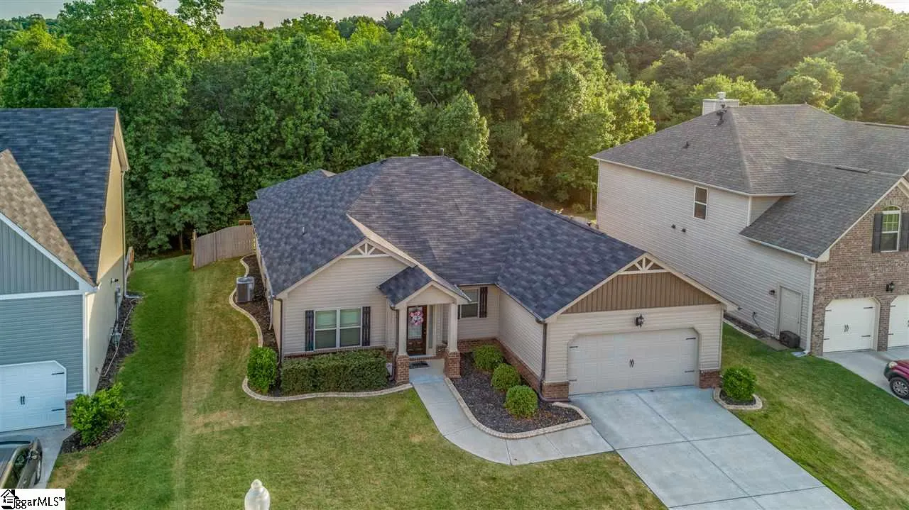 Property image 4 at 541 W Holloway Drive, Reidville, SC 29375
