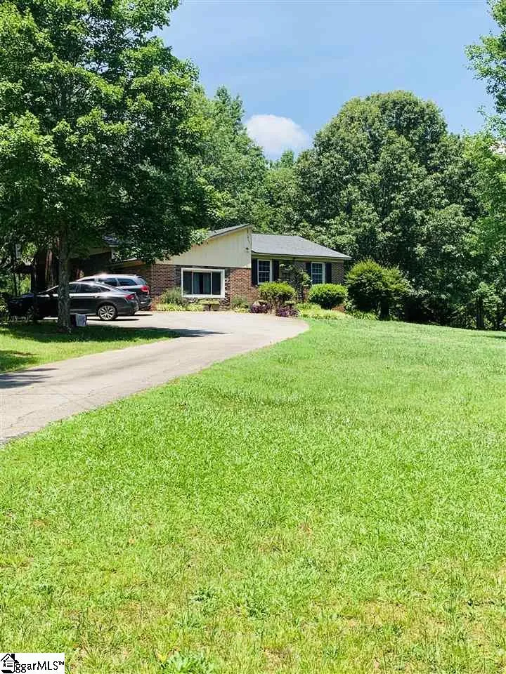 Property image 3 at 175 Huntington Drive, Liberty, SC 29657