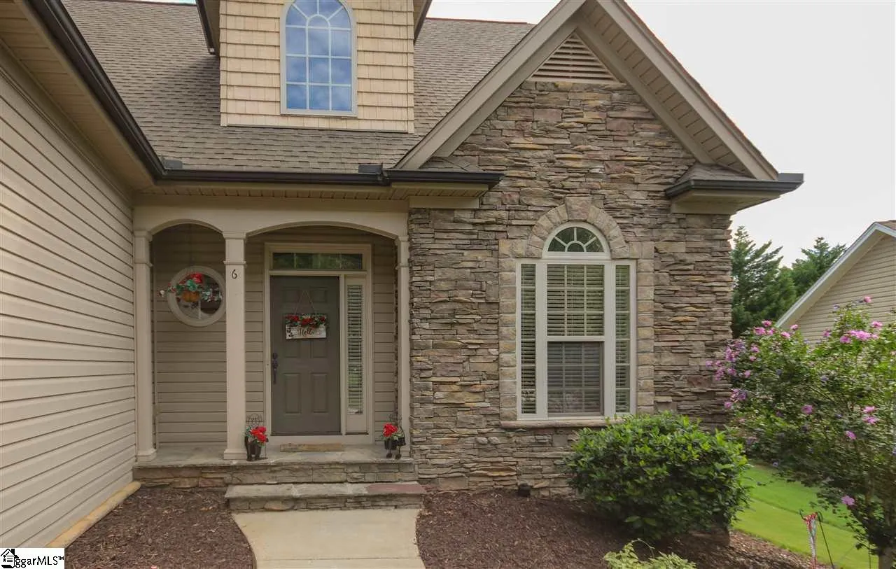 Property image 2 at 6 MANORWOOD Court, Simpsonville, SC 29681