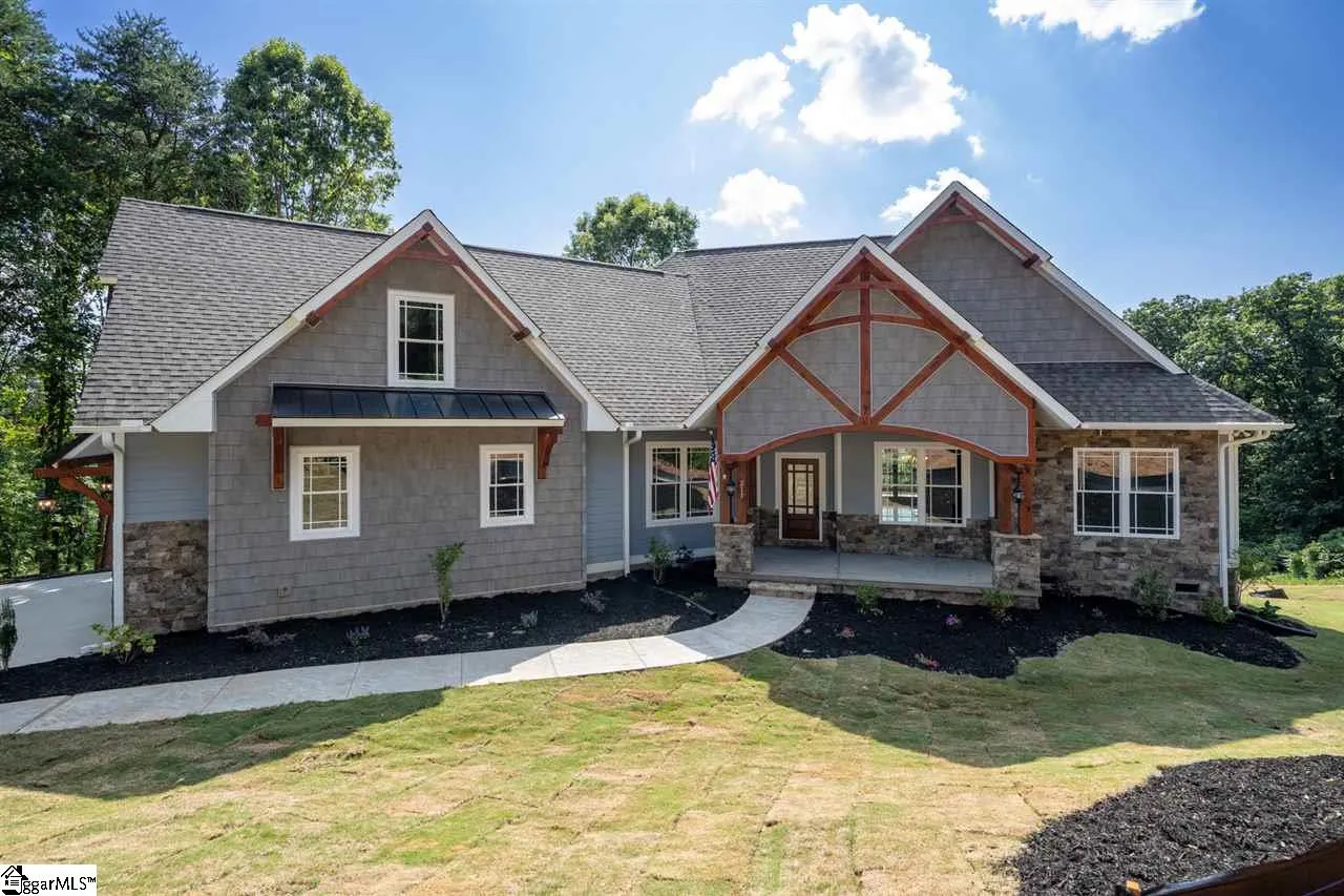 211 Mountain Edge Court