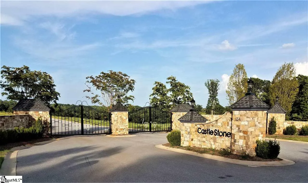 Property image 3 at 720 Castle Stone Drive, Moore, SC 29369