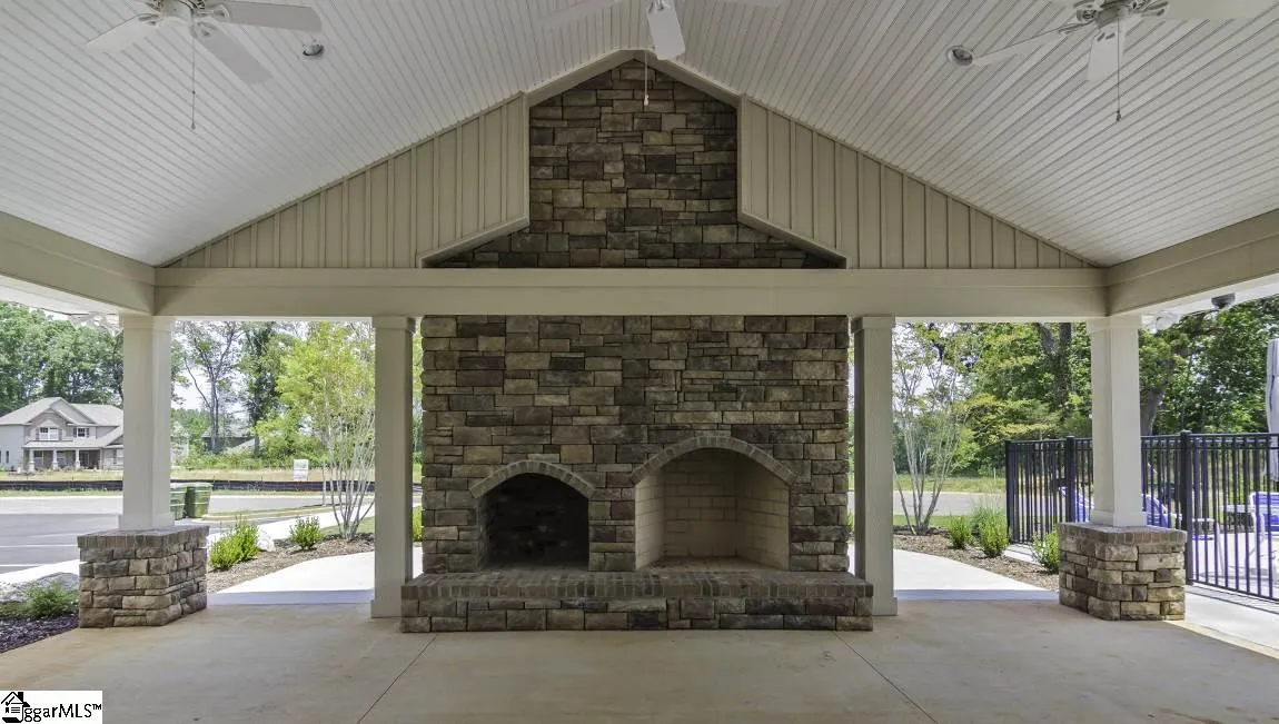 Property image 4 at 673 Diamond Ridge Way, Duncan, SC 29334
