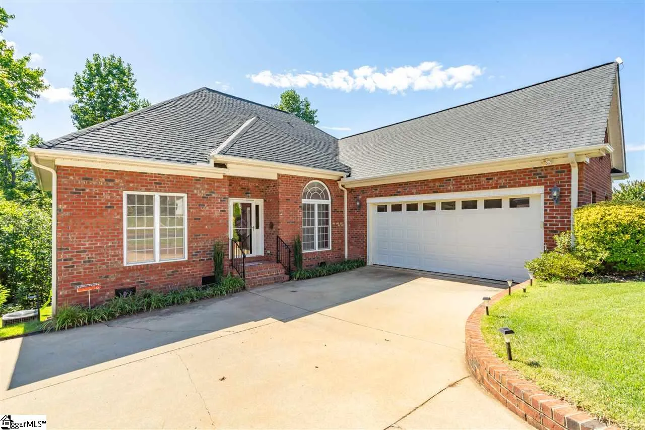 15 Belle Terre Court