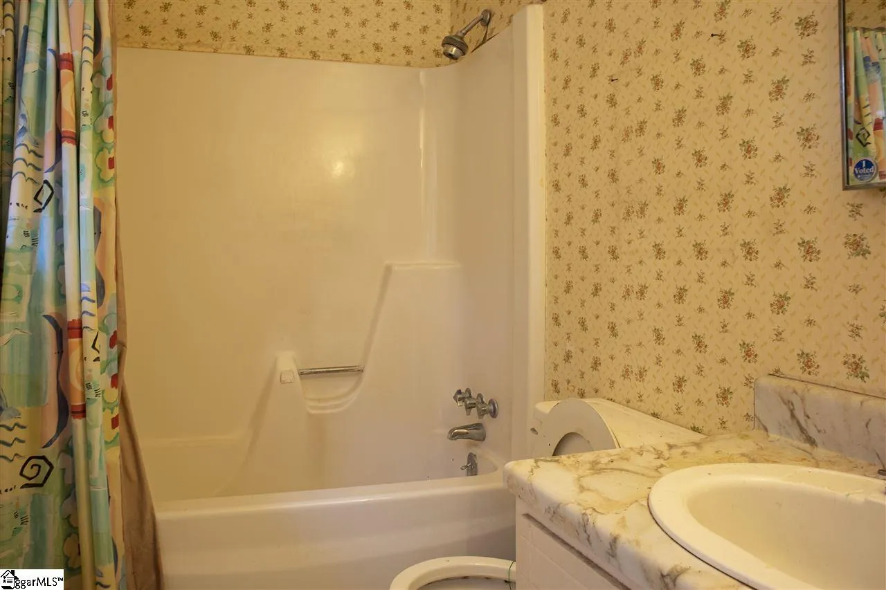 Property image 5 at 104 Loraine Drive, Simpsonville, SC 29680