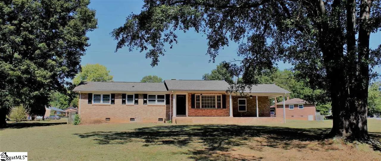 392 Crestview Drive