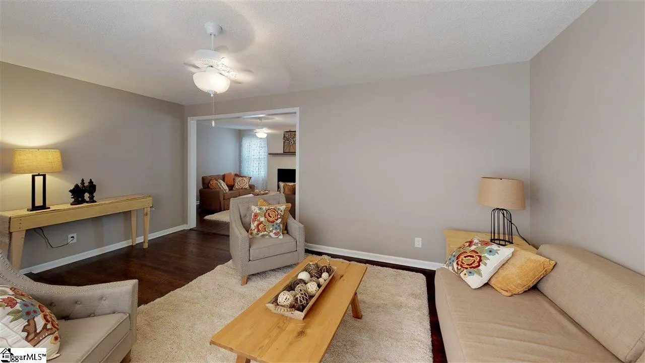 Property image 3 at 392 Crestview Drive, Spartanburg, SC 29306