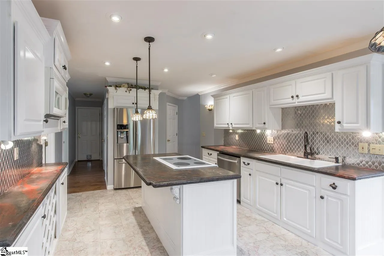 Property image 5 at 317 Winding Brook Court, Greenville, SC 29617