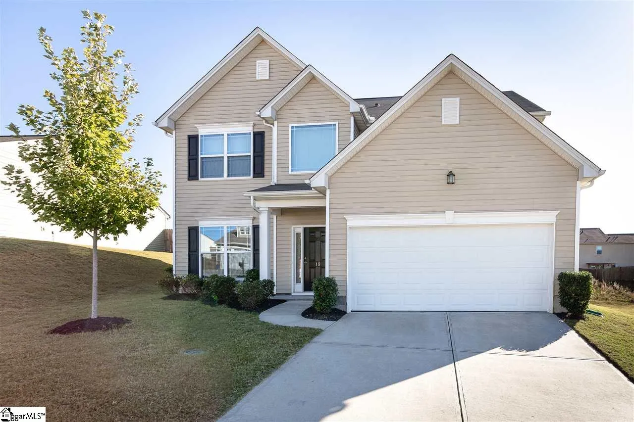 Property image 1 at 18 Altamira Way, Simpsonville, SC 29680