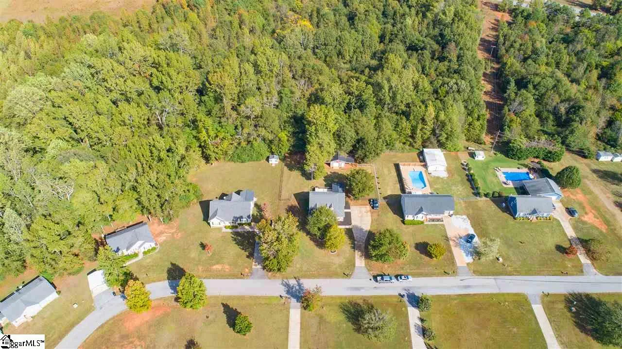 Property image 5 at 212 sweetgum Circle, Williamston, SC 29697