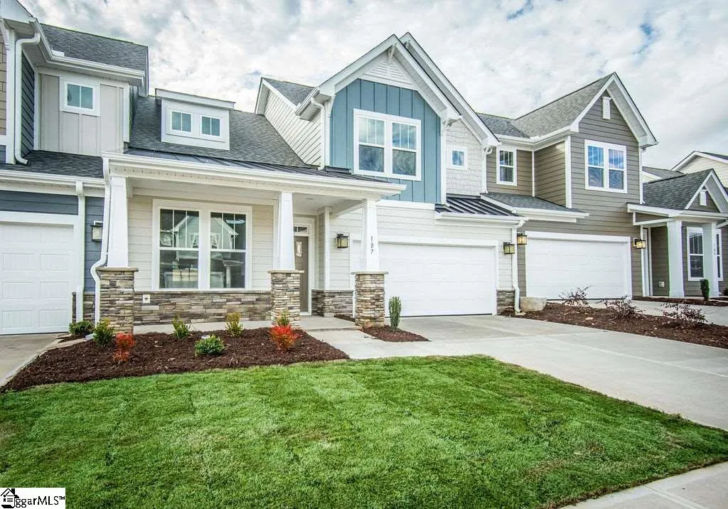 Property image 2 at 107 Parkland Drive, Mauldin, SC 29662