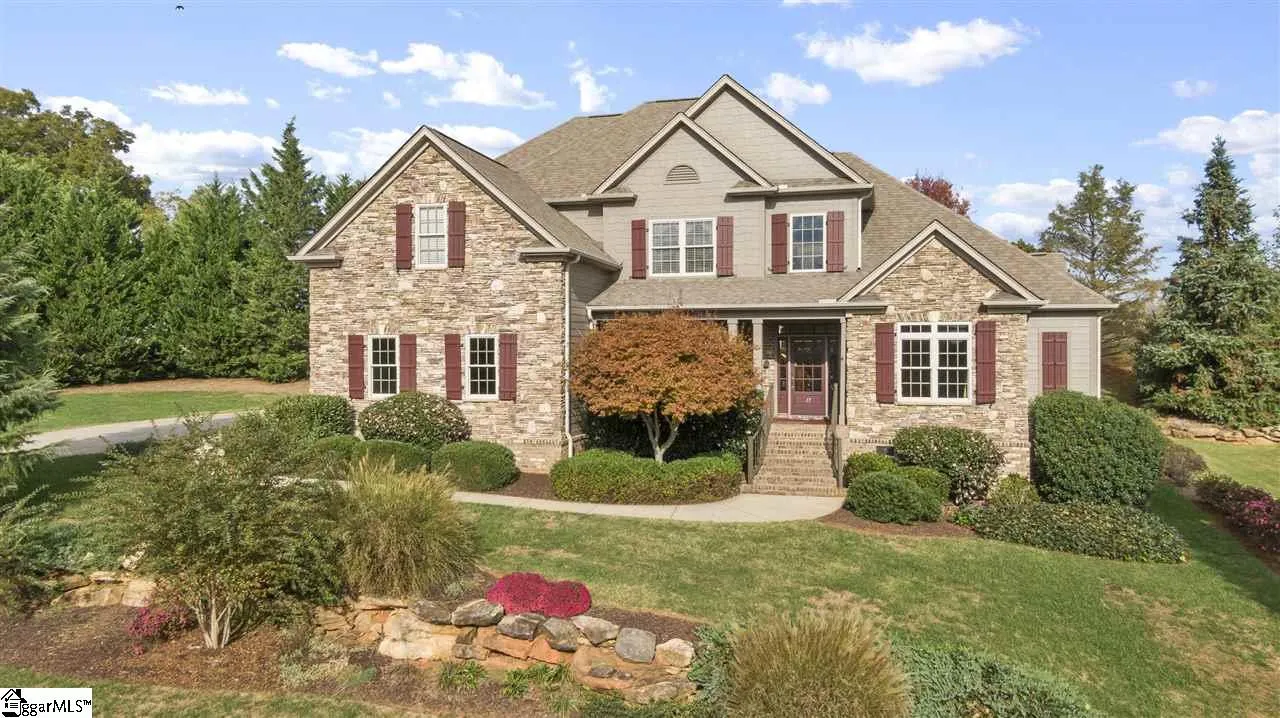 Property image 1 at 17 Kingsway Court, Greer, SC 29651
