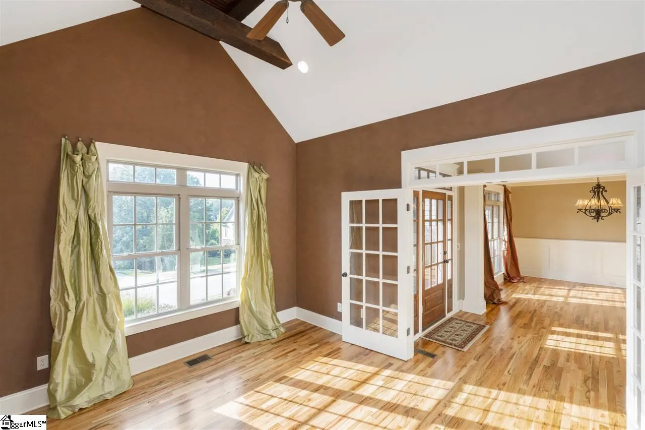 Property image 3 at 17 Kingsway Court, Greer, SC 29651