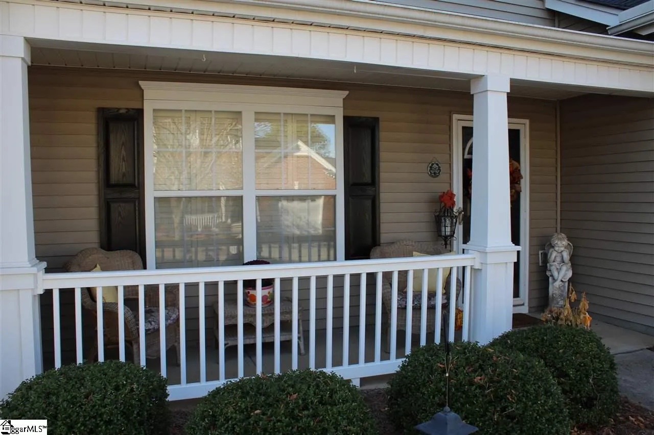 Property image 2 at 108 Pine Walk Drive, Greenville, SC 29615