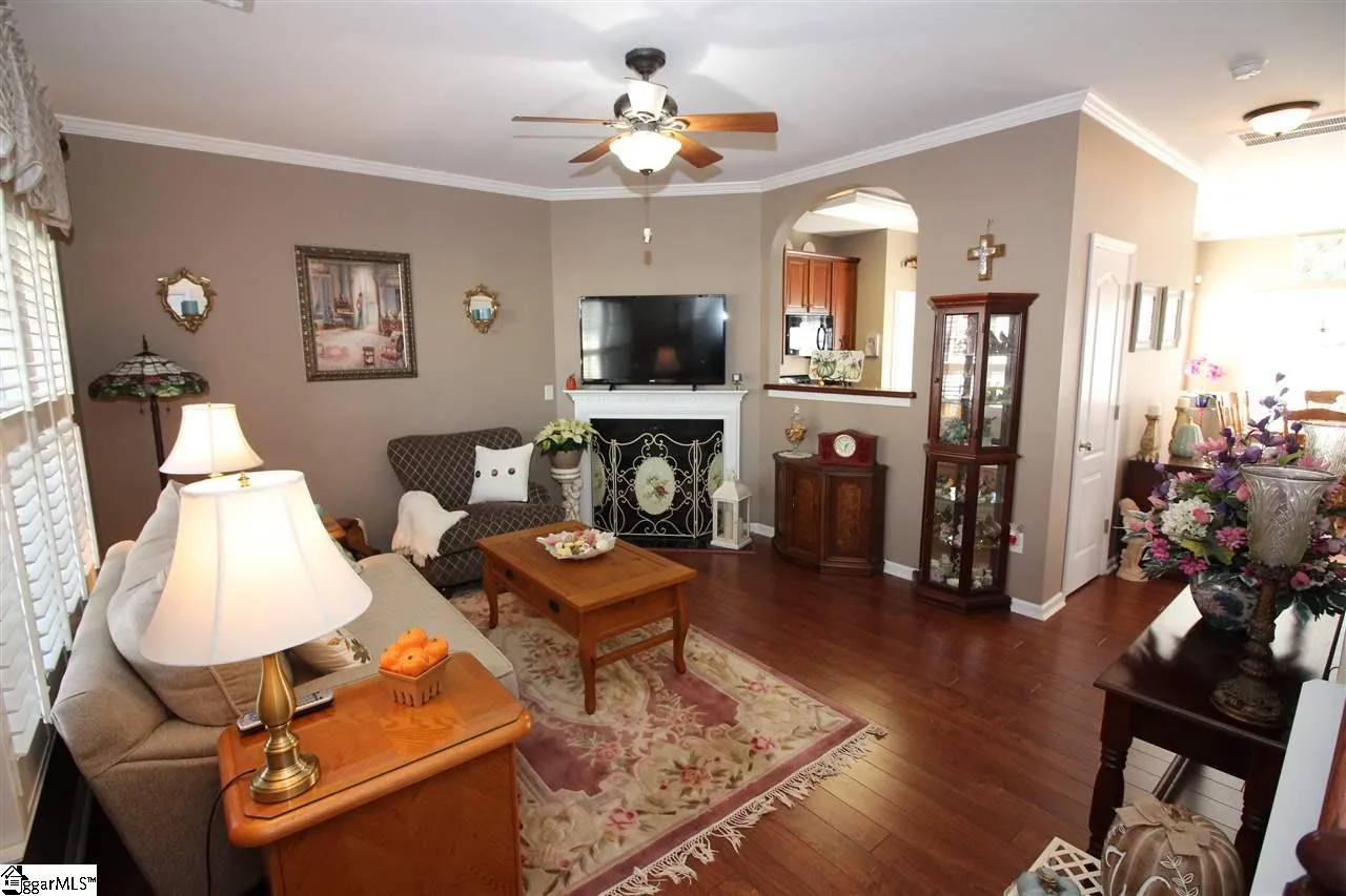 Property image 4 at 108 Pine Walk Drive, Greenville, SC 29615
