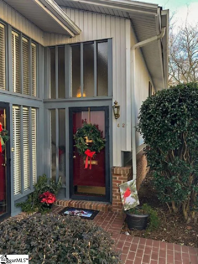 Property image 1 at 42 Briarglen Place, Greenville, SC 29615