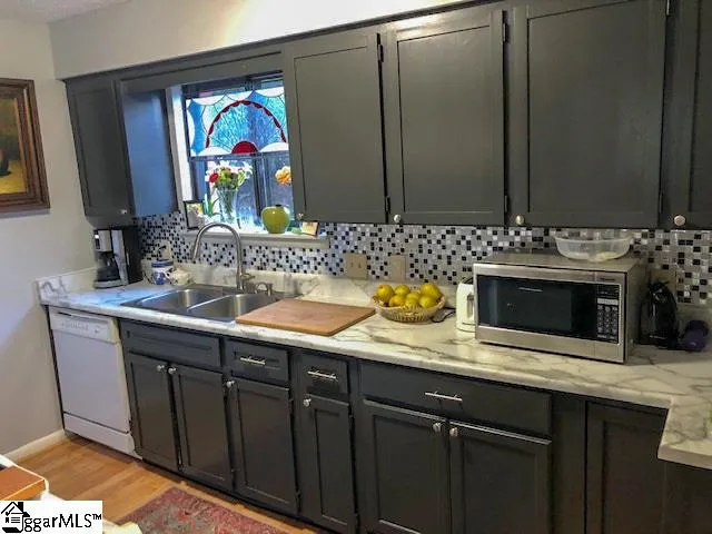 Property image 3 at 42 Briarglen Place, Greenville, SC 29615