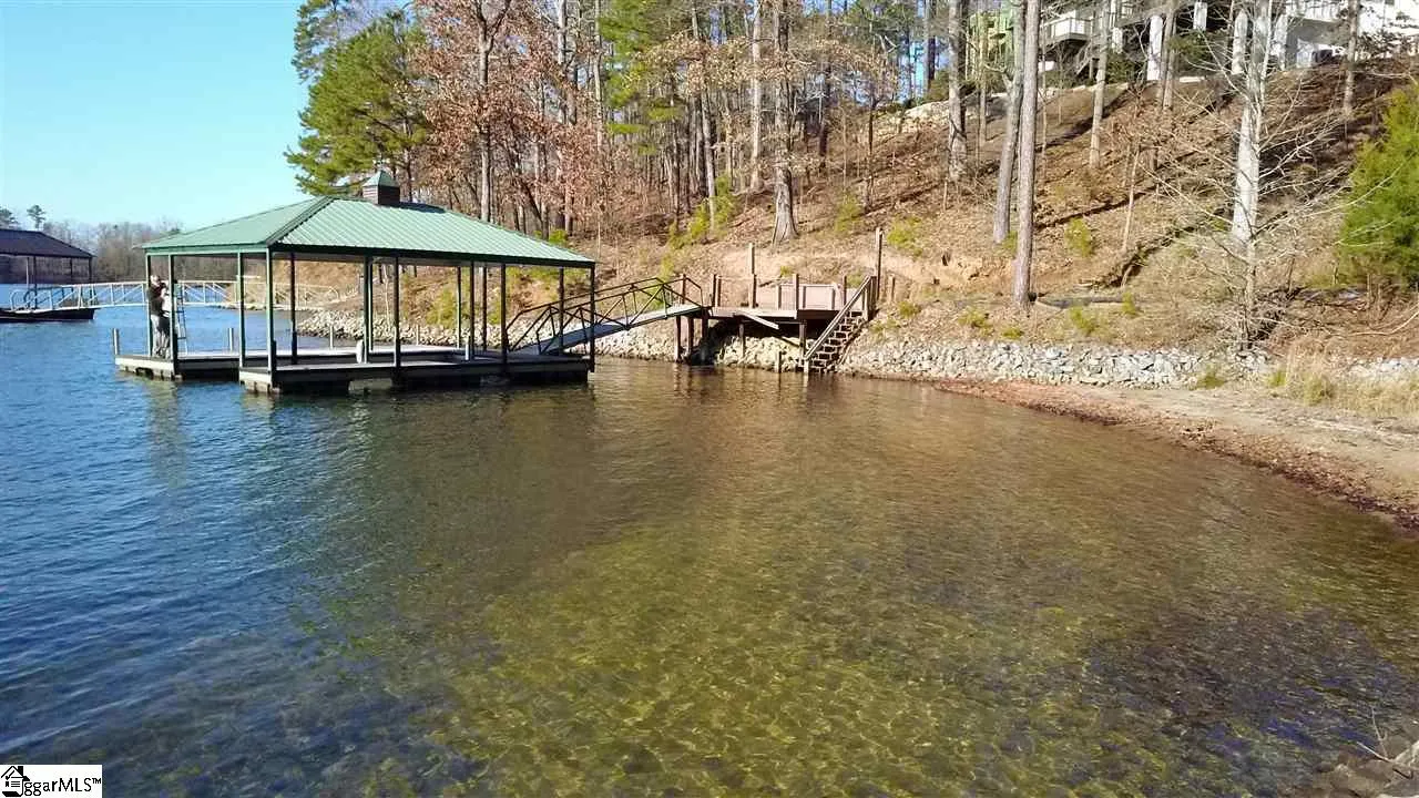 115 Cedar Bluff Court