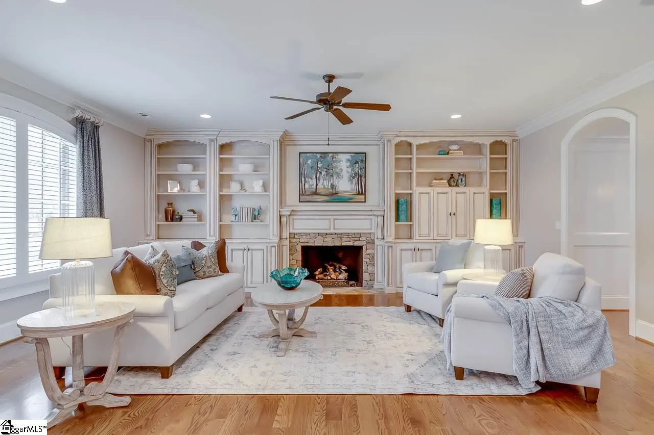 Property image 5 at 2 Elmley Court, Greenville, SC 29607
